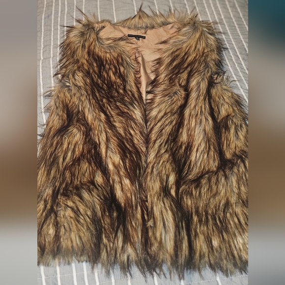 Signature Studio Faux Fur Vest M - Picture 1 of 5